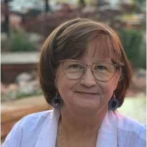 Meet your Posher, Beth